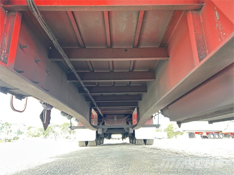 MaxiTrans 13.3 m Tri/A Step Deck Curtain Side Trailer 侧帘拖车