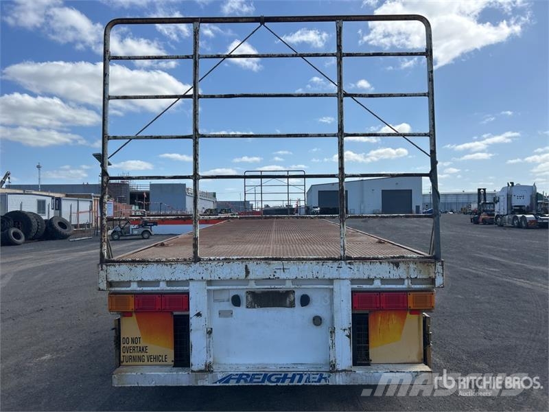 MaxiTrans 13.4 m Tri/A Flatbed Trailer Prikolice platforme/otvoreni sanduk