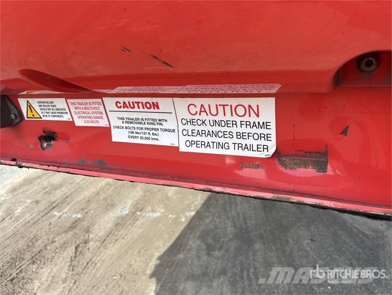 MaxiTrans 13.4 m Tri/A Step Deck Curtain Side Trailer مقطورات بغطاء جانبي
