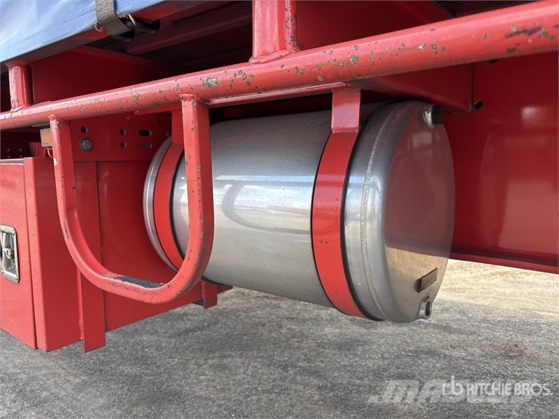 MaxiTrans 13.4 m Tri/A Step Deck Curtain Side Trailer مقطورات بغطاء جانبي