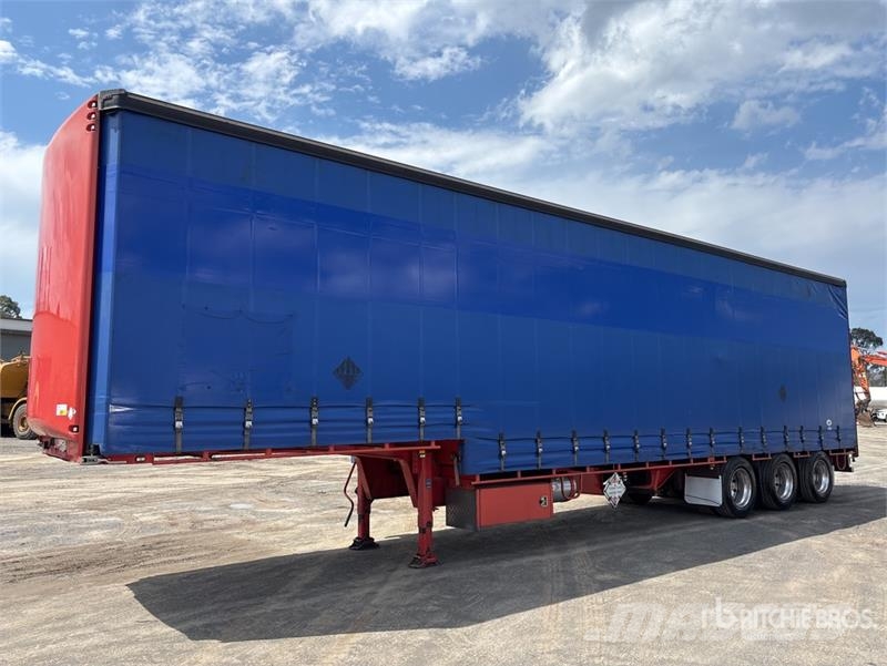 MaxiTrans 13.4 m Tri/A Step Deck Curtain Side Trailer مقطورات بغطاء جانبي