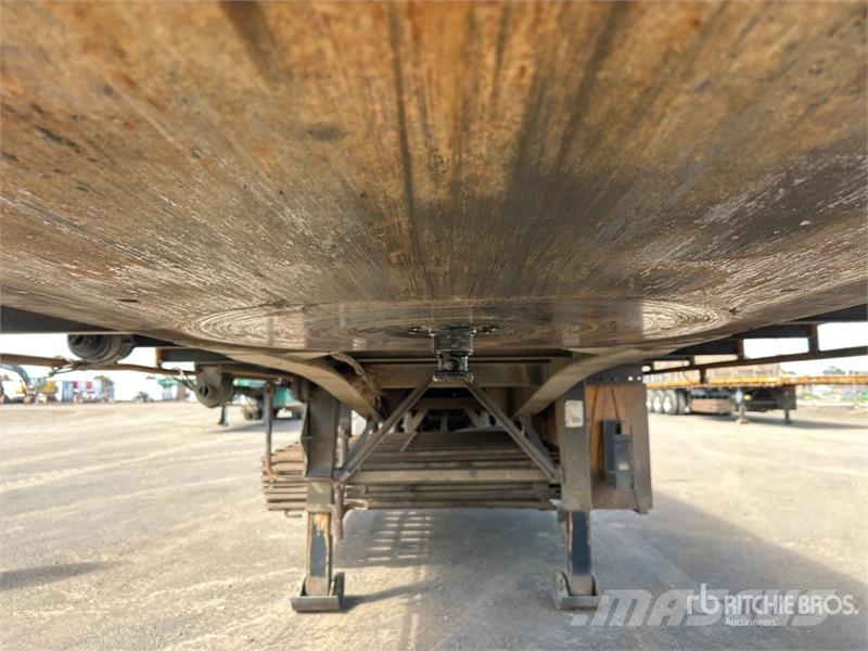 MaxiTrans 13.4 m Tri/A Flatbed Trailer Prikolice platforme/otvoreni sanduk