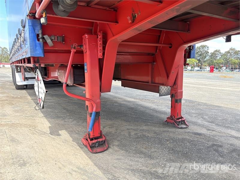 MaxiTrans 13.4 m Tri/A Step Deck Curtain Side Trailer مقطورات بغطاء جانبي