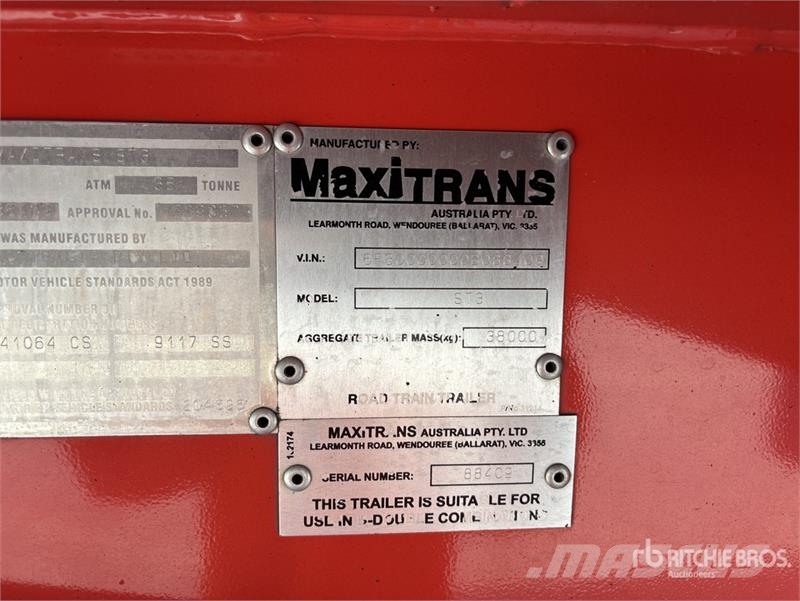 MaxiTrans 13.4 m Tri/A Step Deck Curtain Side Trailer مقطورات بغطاء جانبي