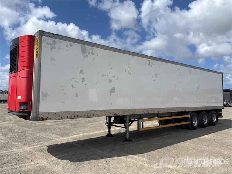 MaxiTrans 13.4 m Tri/A Refrigerated Trailer Hűtős félpótkocsik