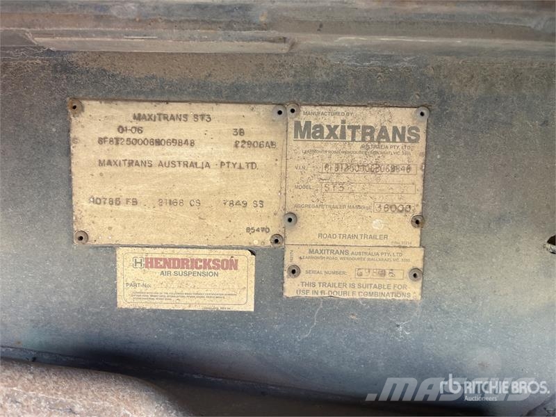 MaxiTrans 13.4 m Tri/A Step Deck Trailer Remorque surbaissée