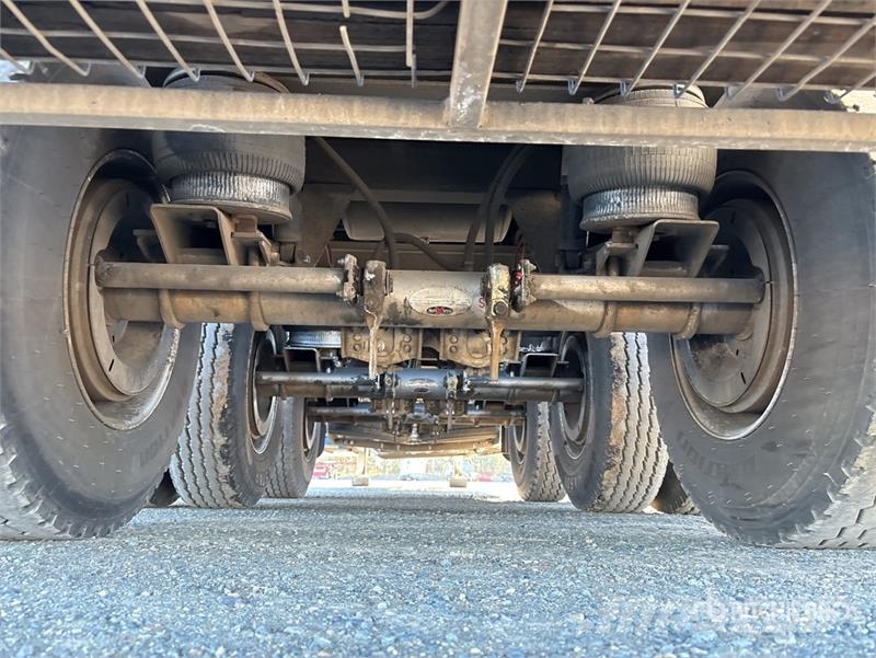 MaxiTrans 13.6 m Tri/A Flatbed Trailer Flatbed/Dropside trailers
