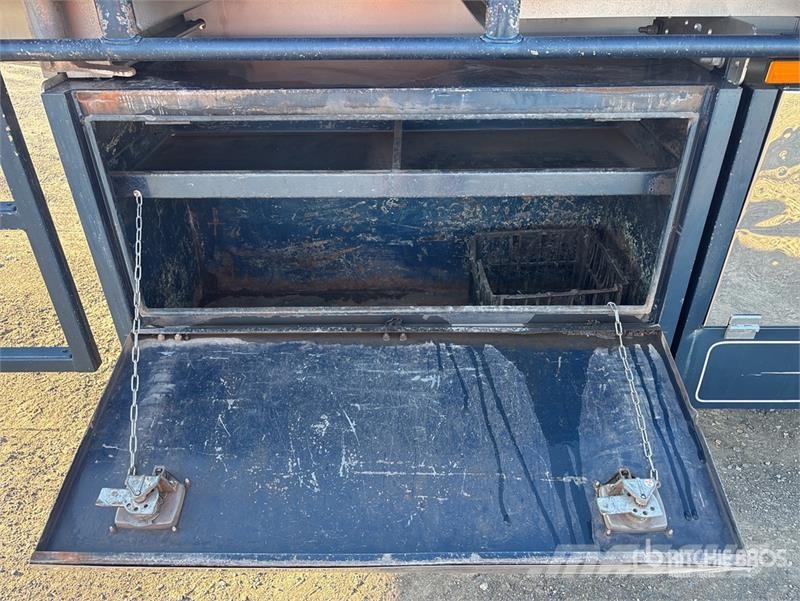 MaxiTrans 13.6 m Tri/A Flatbed Trailer Flatbed/Dropside trailers