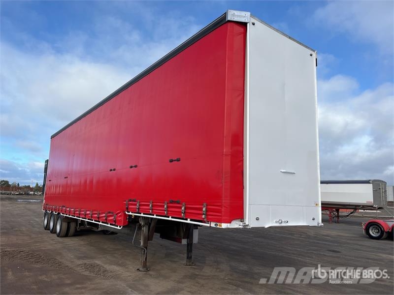 MaxiTrans 13 m Tri/A Step Deck Curtain Side Trailer Ponyvás pótkocsik