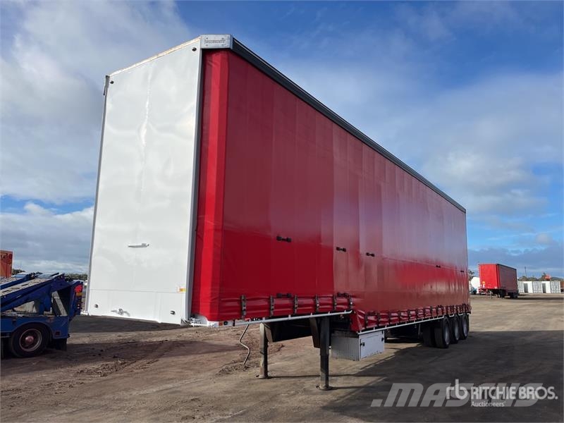 MaxiTrans 13 m Tri/A Step Deck Curtain Side Trailer Ponyvás pótkocsik