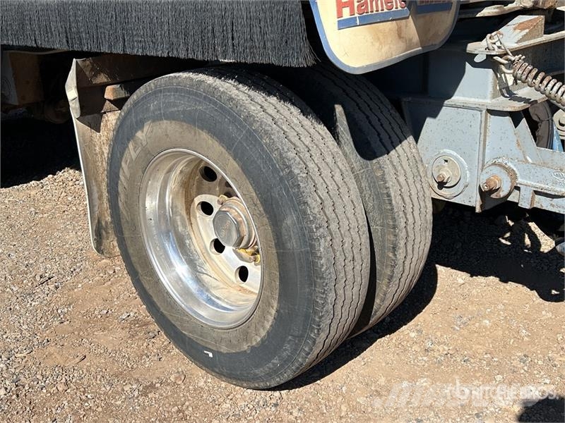 MaxiTrans 5.8 m Super Dog End Dump Trailer Billenő pótkocsik