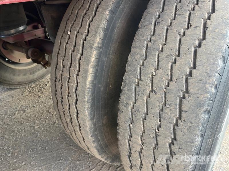 MaxiTrans 5.9 m Super Dog End Dump Trailer Sklápěcí přívěsy
