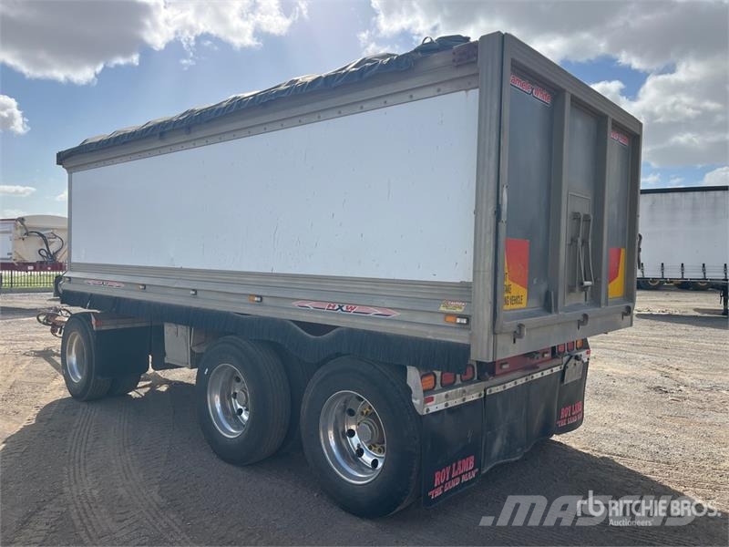 MaxiTrans 5.9 m Super Dog End Dump Trailer Sklápěcí přívěsy