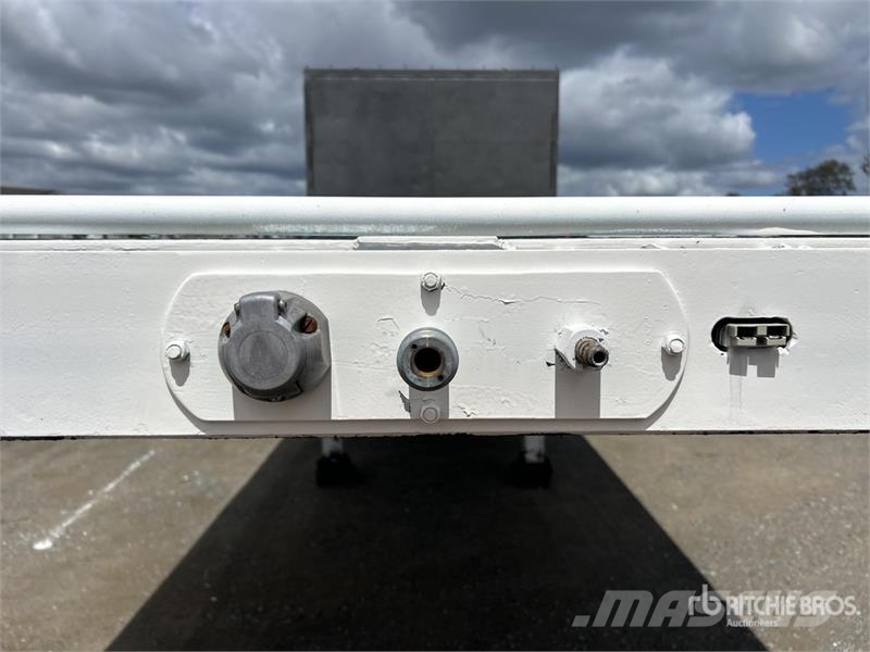 MaxiTrans 6 m Bogie/A B-Double Lead Flatbed Trailer Remolques de cama baja