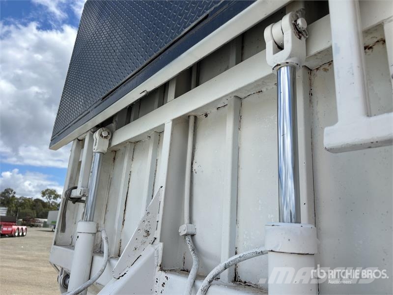 MaxiTrans 6 m Bogie/A B-Double Lead Flatbed Trailer Remolques de cama baja
