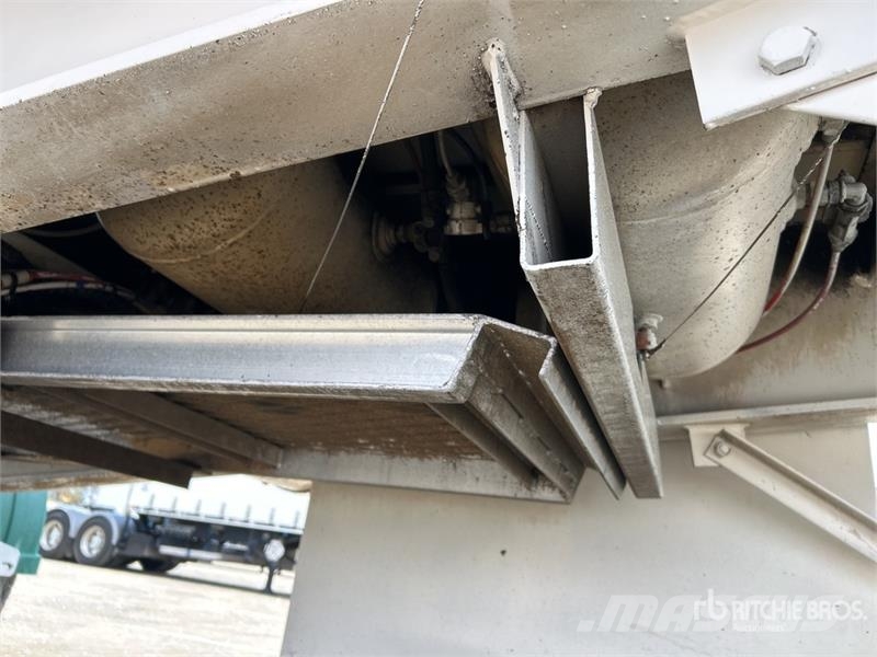 MaxiTrans 6 m Bogie/A B-Double Lead Flatbed Trailer Remolques de cama baja