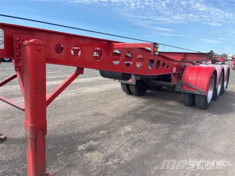 MaxiTrans 6 m Tri/A B-Double Lead Container Trailer Remorque porte container