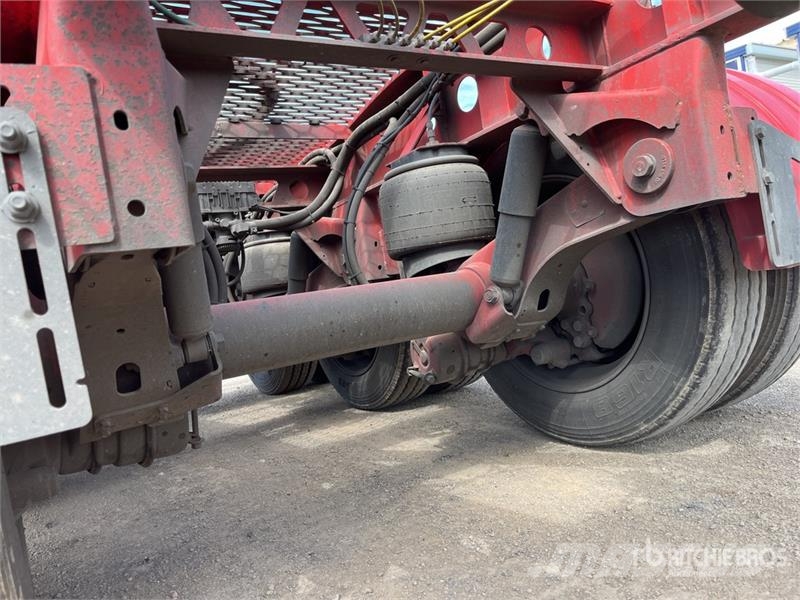 MaxiTrans 6 m Tri/A B-Double Lead Container Trailer Remorque porte container