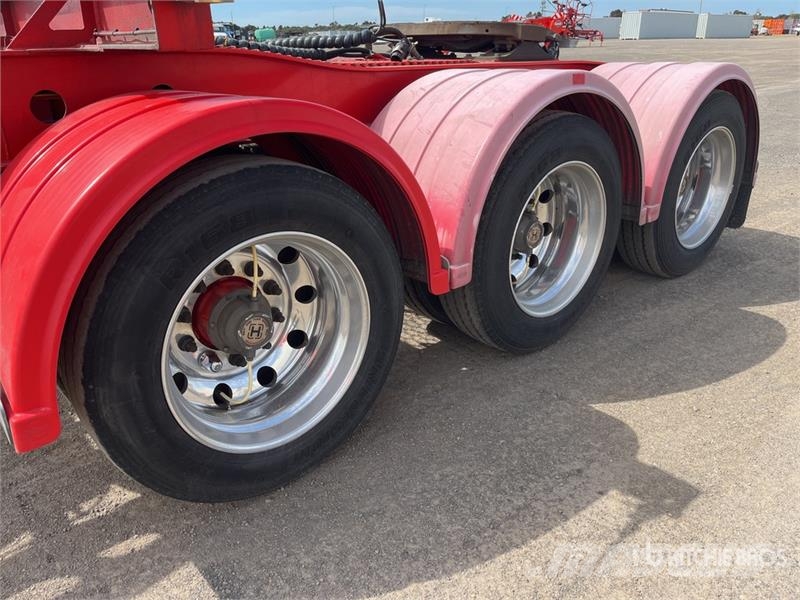 MaxiTrans 6 m Tri/A B-Double Lead Container Trailer Remorque porte container