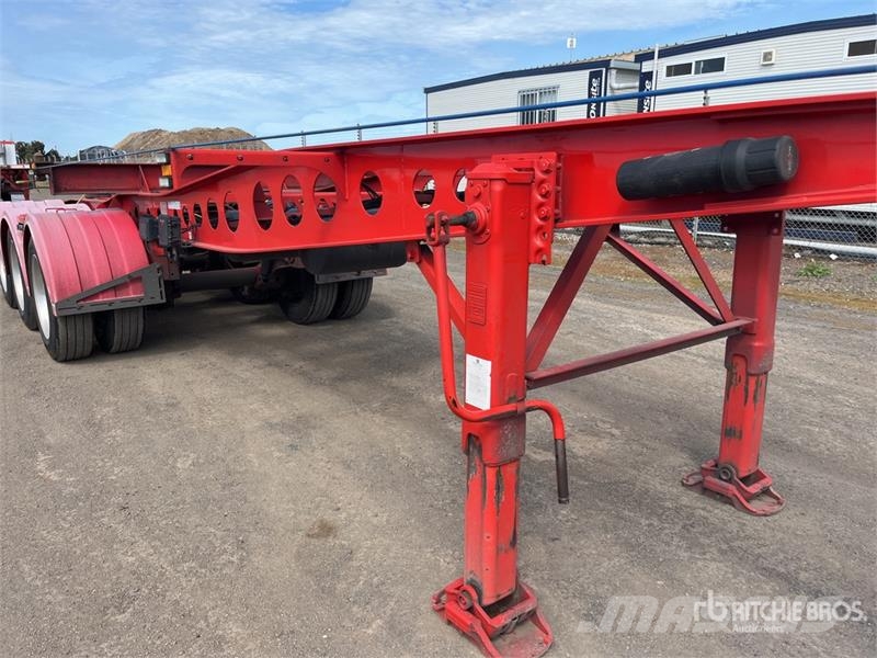 MaxiTrans 6 m Tri/A B-Double Lead Container Trailer Remorque porte container