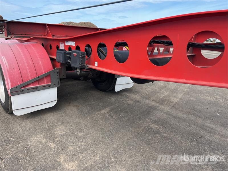 MaxiTrans 6 m Tri/A B-Double Lead Container Trailer Remorque porte container