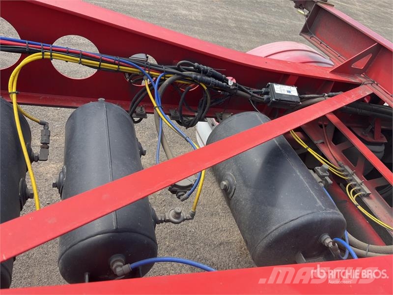 MaxiTrans 6 m Tri/A B-Double Lead Container Trailer Remorque porte container