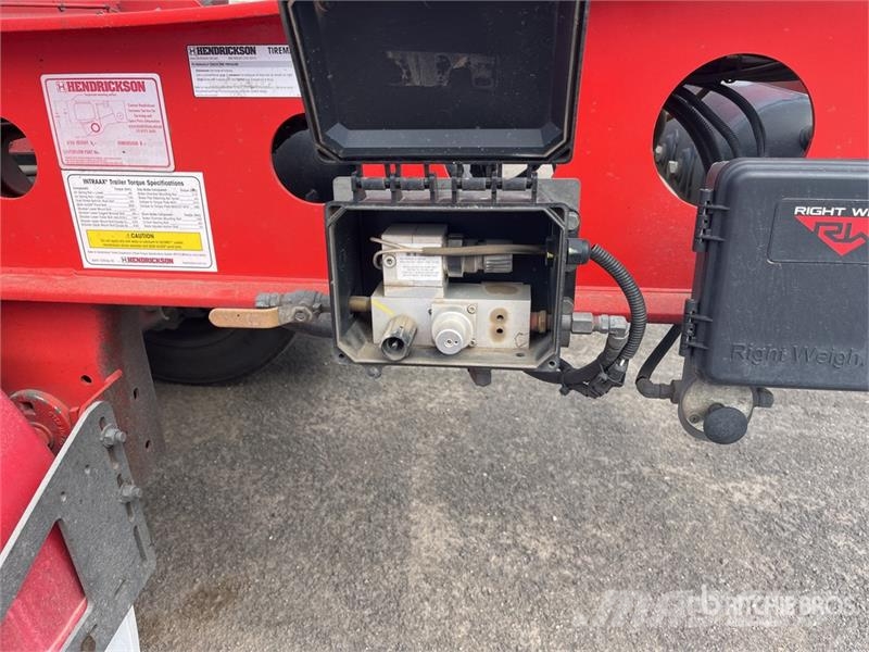 MaxiTrans 6 m Tri/A B-Double Lead Container Trailer Remorque porte container