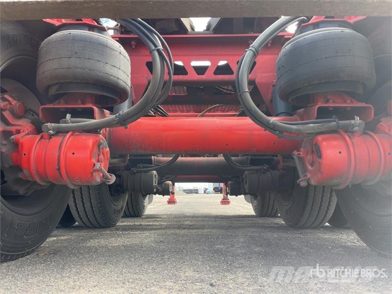MaxiTrans 6 m Tri/A B-Double Lead Container Trailer Remorque porte container