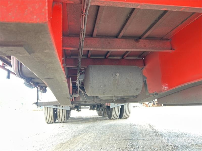 MaxiTrans 7.2 m Tri/A B-Double Lead Curtain Side Trailer Тентовані причепи