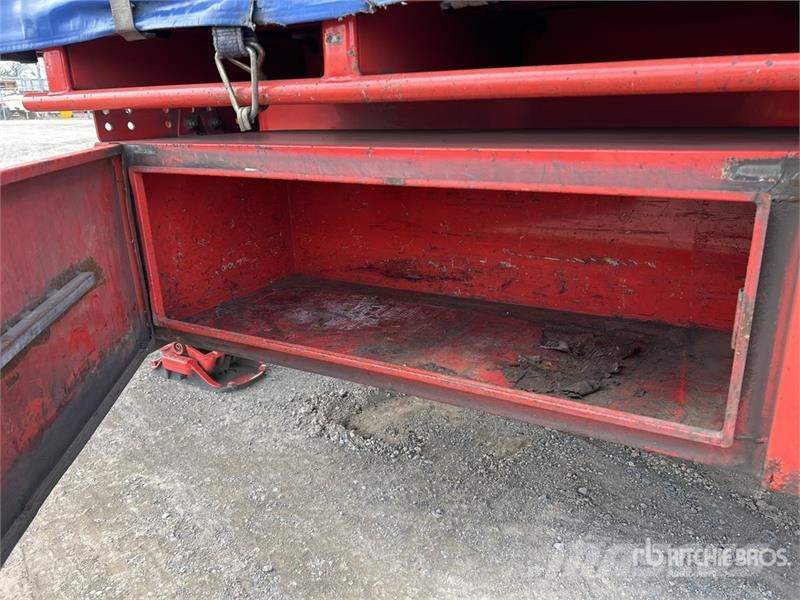 MaxiTrans 7.2 m Tri/A B-Double Lead Curtain Side Trailer Тентовані причепи