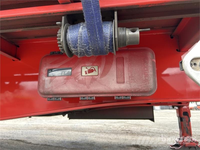 MaxiTrans 7.2 m Tri/A B-Double Lead Curtain Side Trailer Тентовані причепи