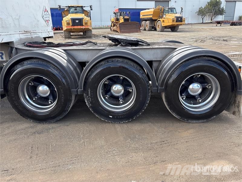 MaxiTrans 7.3 m Tri/A B-Double Lead Curtain Side Trailer Rimorchi centinati