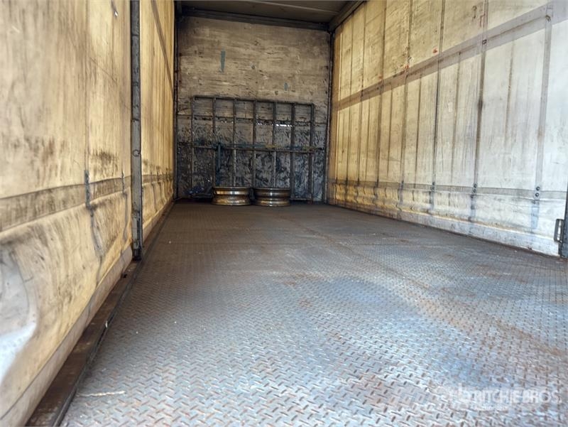 MaxiTrans 7.3 m Tri/A B-Double Lead Curtain Side Trailer Rimorchi centinati