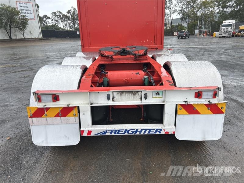 MaxiTrans 7.3 m Tri/A B-Double Lead Step Deck Curtain Side T Rimorchi centinati