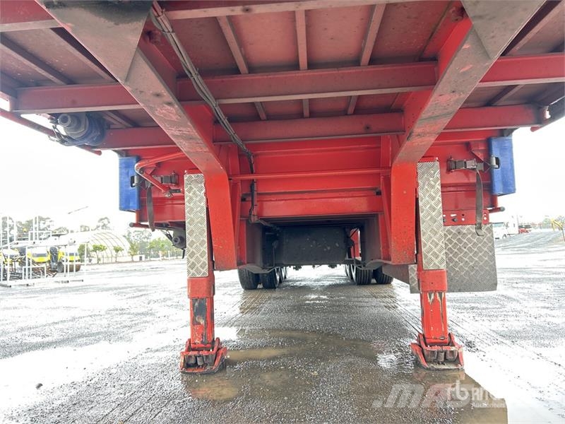 MaxiTrans 7.3 m Tri/A B-Double Lead Step Deck Curtain Side T Rimorchi centinati