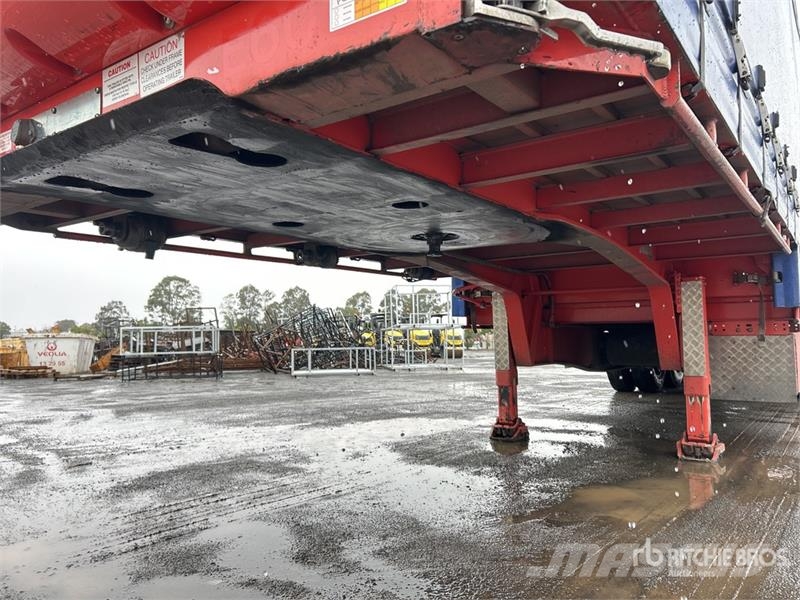 MaxiTrans 7.3 m Tri/A B-Double Lead Step Deck Curtain Side T Rimorchi centinati
