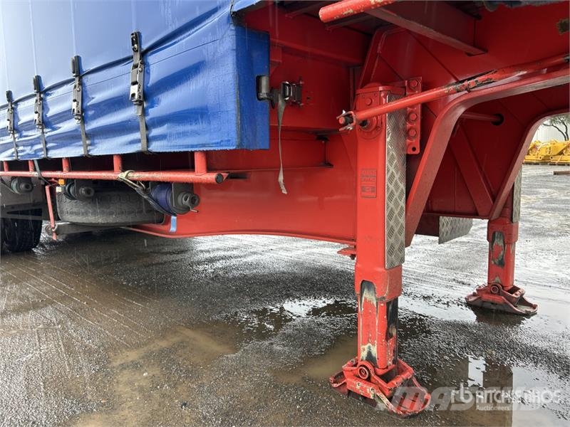 MaxiTrans 7.3 m Tri/A B-Double Lead Step Deck Curtain Side T Rimorchi centinati