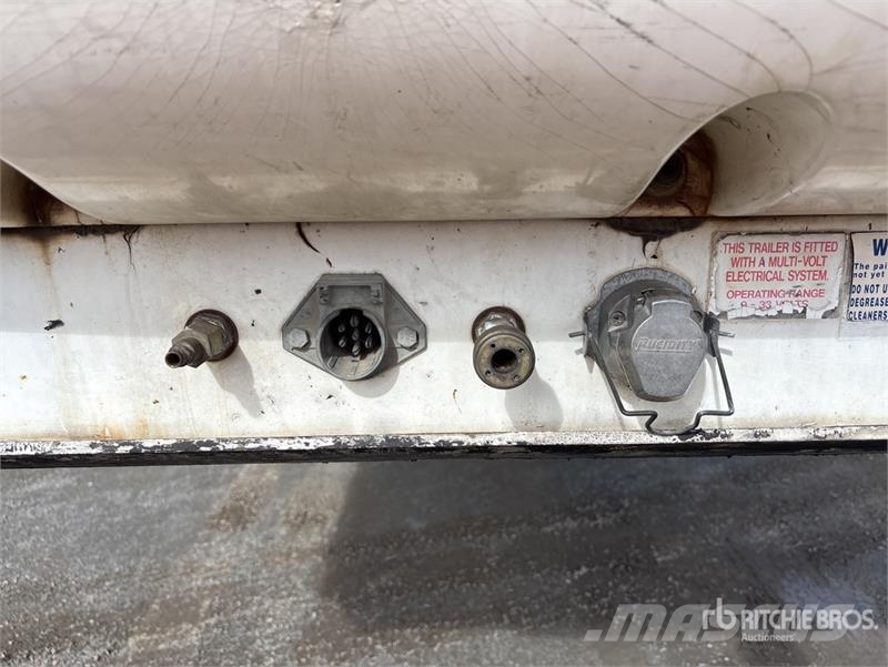 MaxiTrans 7.3 m Tri/A B-Double Lead Curtain Side Trailer Rimorchi centinati
