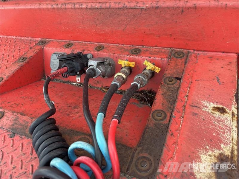 MaxiTrans 7.4 m Tri/A B-Double Lead Curtain Side Trailer مقطورات بغطاء جانبي