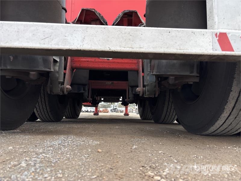 MaxiTrans 7.4 m Tri/A B-Double Lead Curtain Side Trailer مقطورات بغطاء جانبي