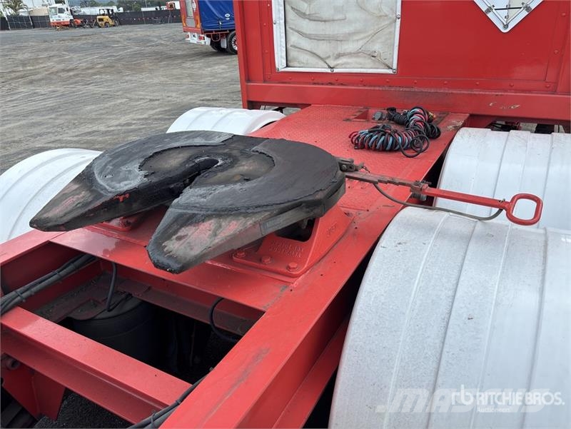 MaxiTrans 7.4 m Tri/A B-Double Lead Curtain Side Trailer مقطورات بغطاء جانبي