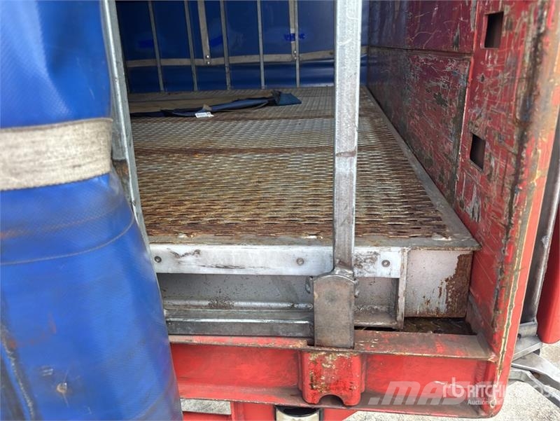 MaxiTrans 7.4 m Tri/A B-Double Lead Curtain Side Trailer مقطورات بغطاء جانبي