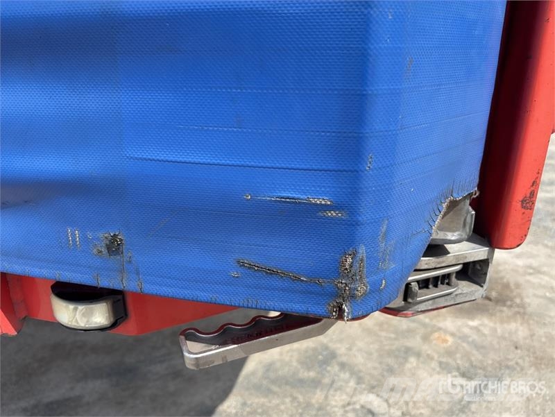 MaxiTrans 7.4 m Tri/A B-Double Lead Curtain Side Trailer مقطورات بغطاء جانبي