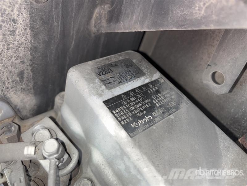 MaxiTrans 7.6 m B-Double Lead Rollback Tri/A Refrigerated Tr Hűtős félpótkocsik