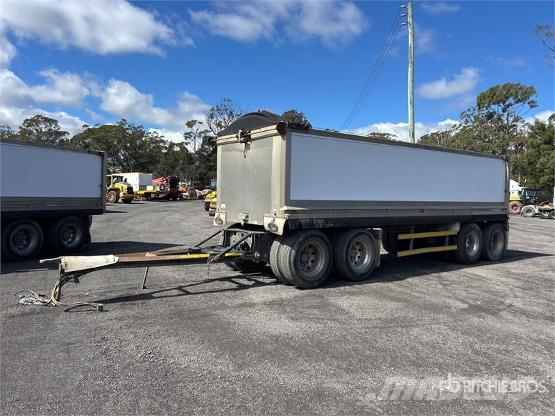 MaxiTrans 7.6 m Quad Dog End Dump Trailer Самосвали