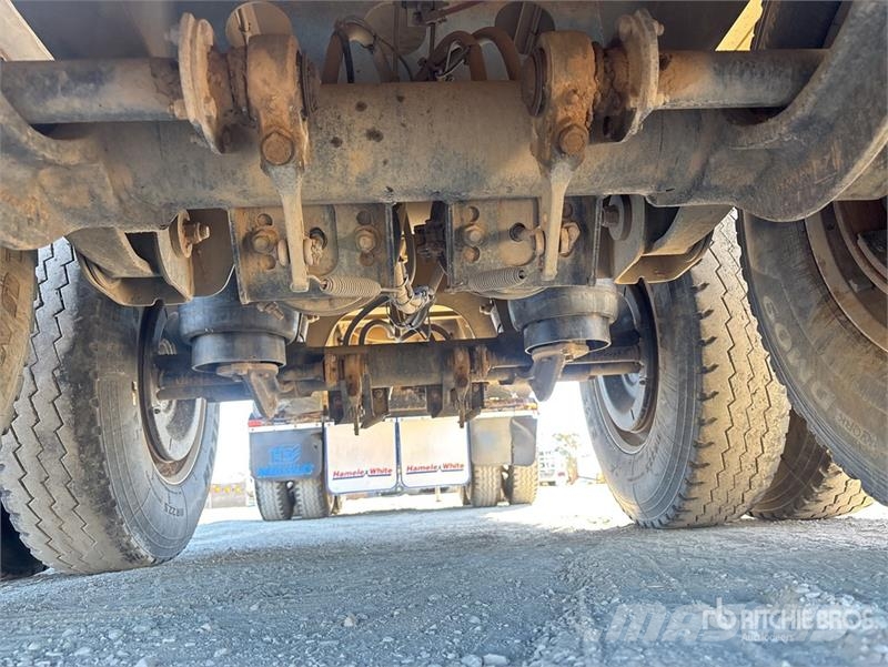 MaxiTrans 8.2 m Quad Dog End Dump Trailer Ανατρεπόμενες ρυμούλκες