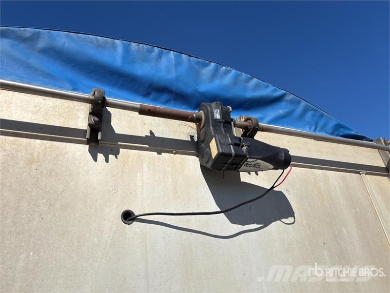 MaxiTrans 8.2 m Quad Dog End Dump Trailer Ανατρεπόμενες ρυμούλκες