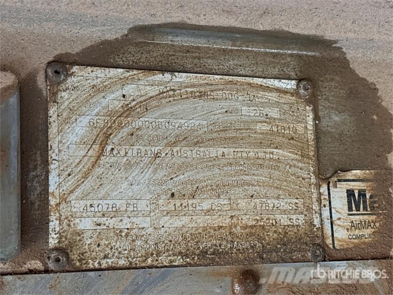 MaxiTrans Super Dog End Dump Trailer Kallur-haagised