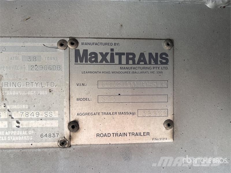 MaxiTrans Tri/A Lead Curtain Side Trailer Rimorchi centinati