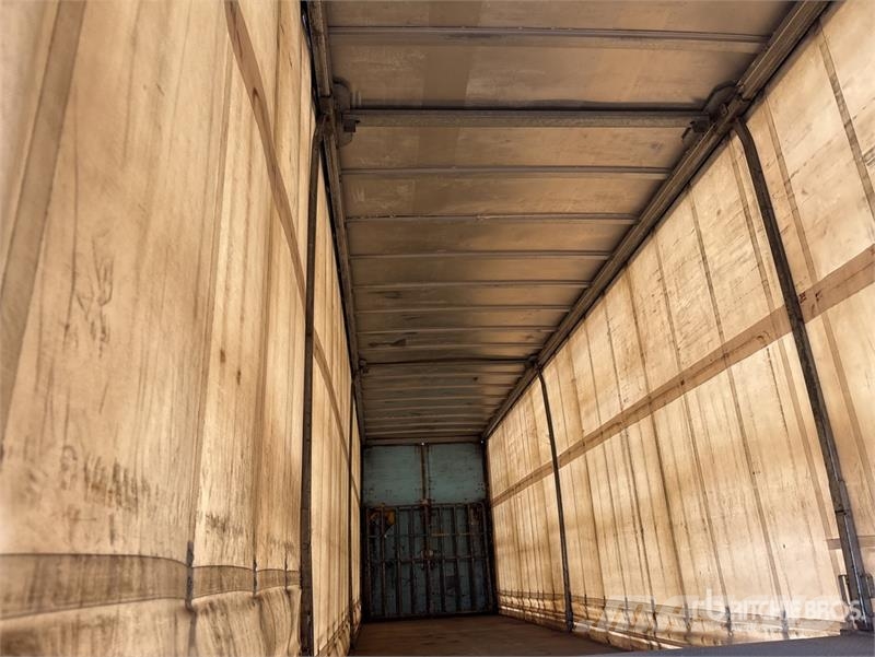 MaxiTrans Tri/A Lead Curtain Side Trailer Rimorchi centinati